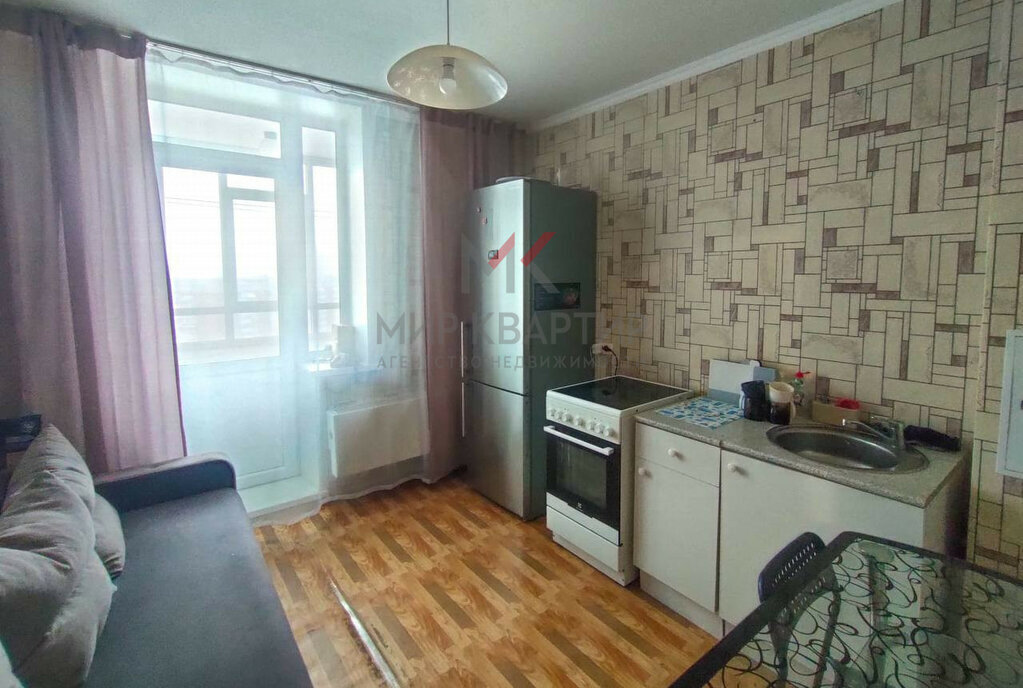 квартира г Красноярск р-н Советский ул Алексеева 21 фото 3