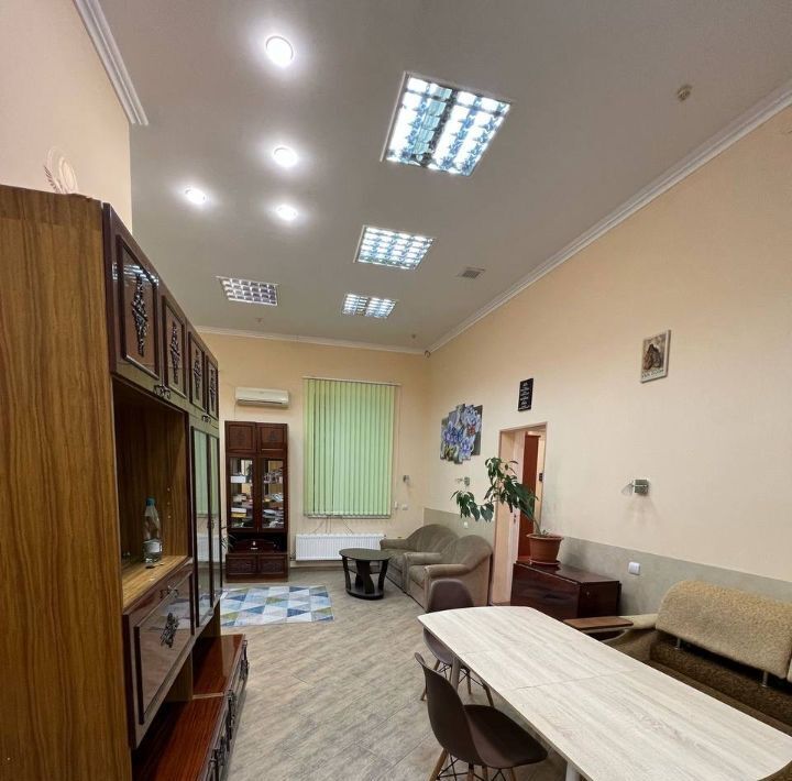 квартира г Симферополь р-н Киевский ул. Петропавловская, 9 фото 5