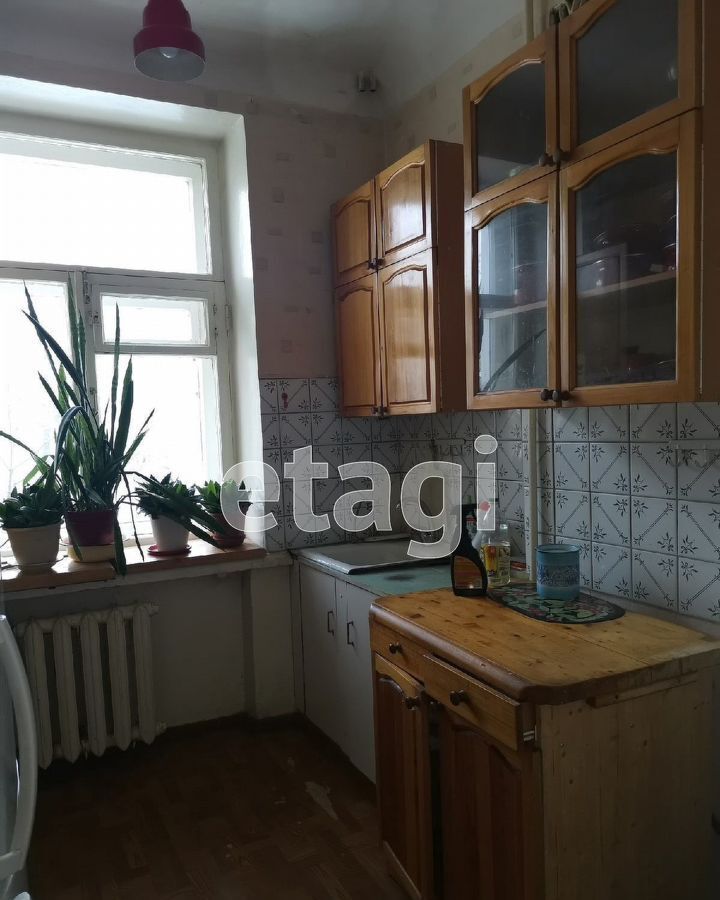 квартира г Череповец р-н Индустриальный ул Металлургов 4 фото 3
