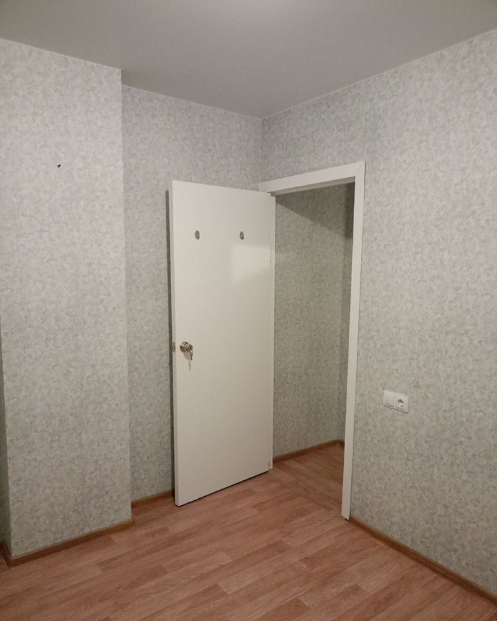 квартира г Ярославль р-н Дзержинский ул Брагинская 18к/1 фото 6