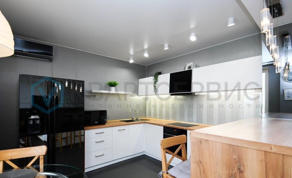 квартира г Омск р-н Кировский пр-кт Комарова 17к/3 фото 1