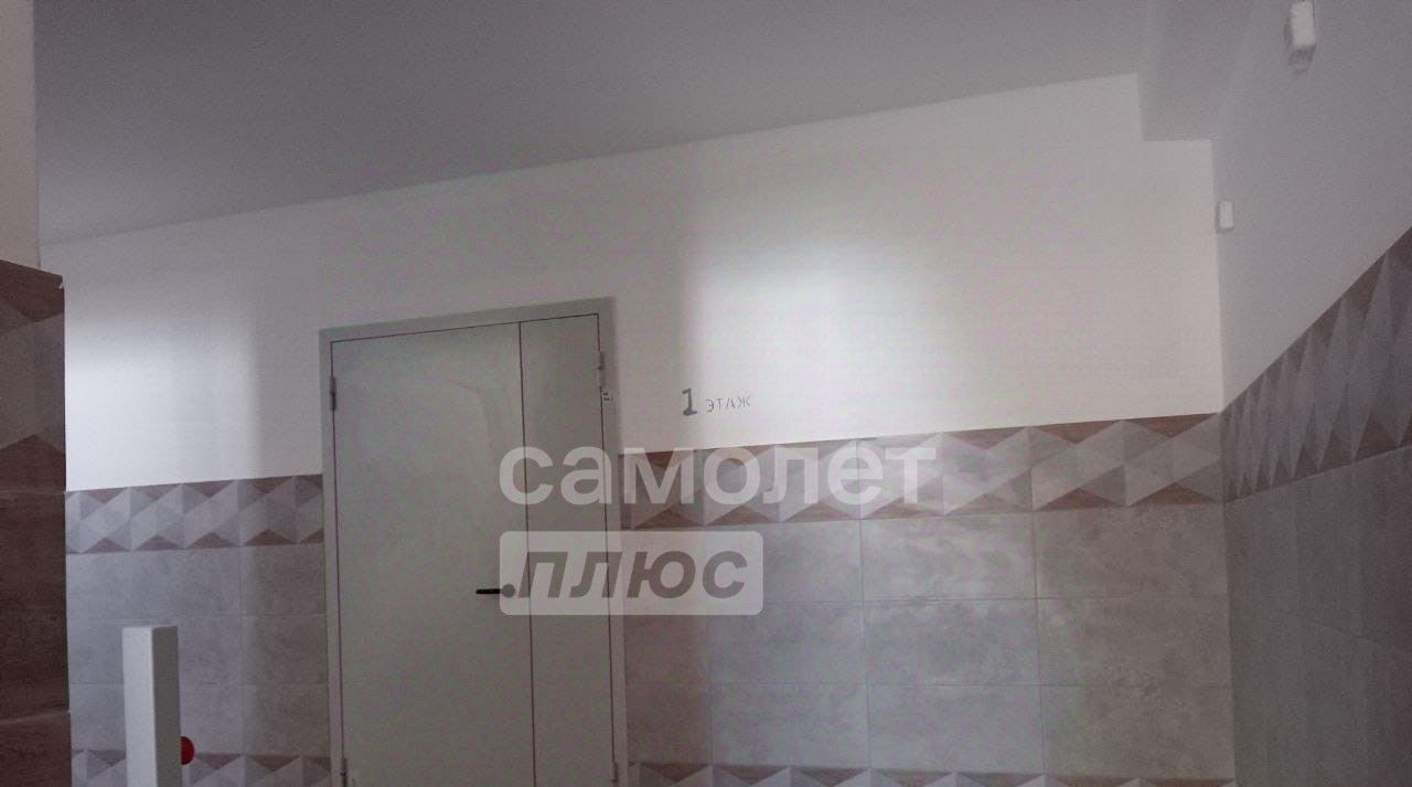 квартира г Омск р-н Советский ул Малиновского 16к/2 фото 8