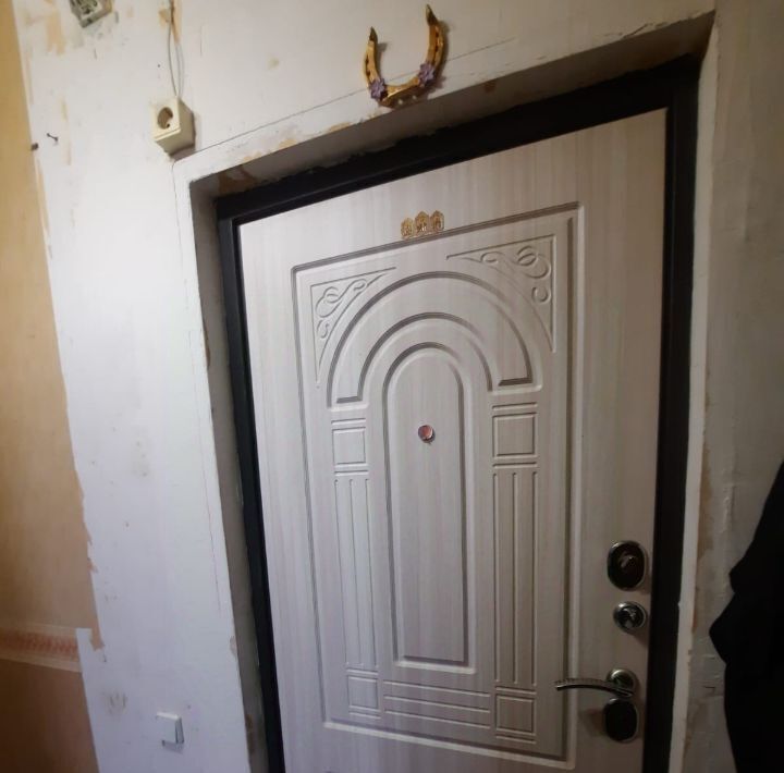квартира г Волгоград р-н Дзержинский ул Нарвская 10 фото 2