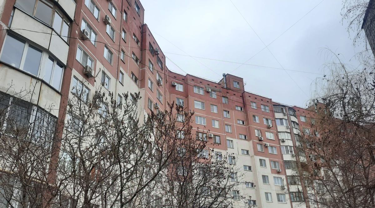 квартира г Волгоград р-н Дзержинский ул Нарвская 10 фото 18