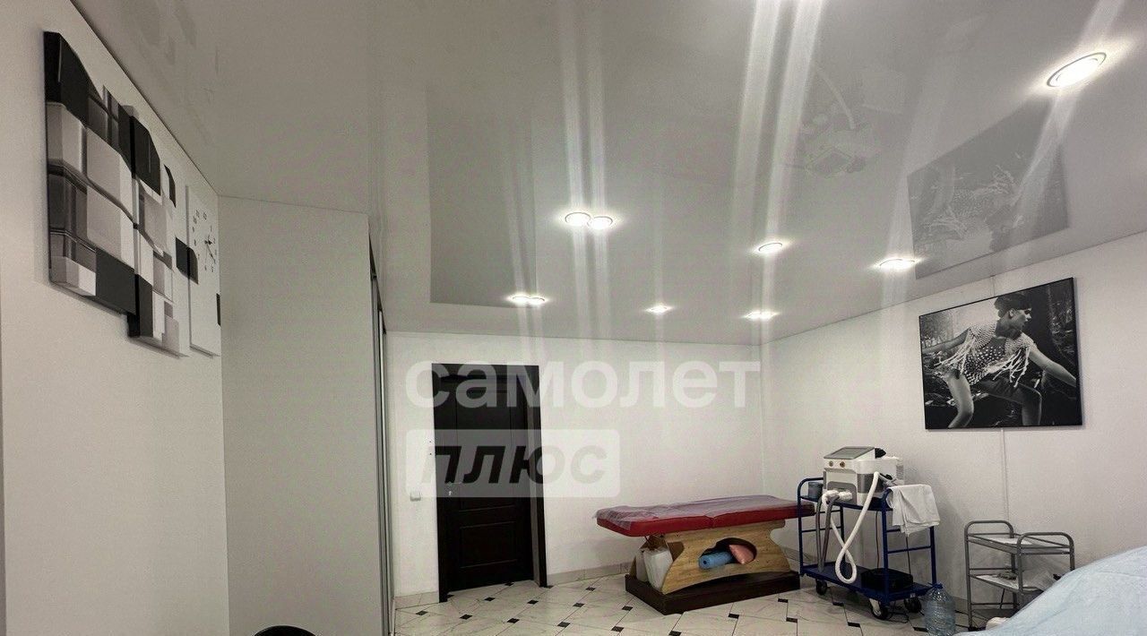 квартира г Курск р-н Центральный ул Горького 63а/2 фото 16