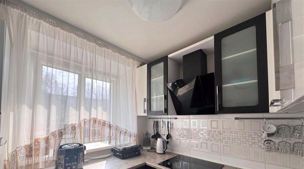 квартира г Кемерово р-н Заводский ул Сибиряков-Гвардейцев 13 фото 1