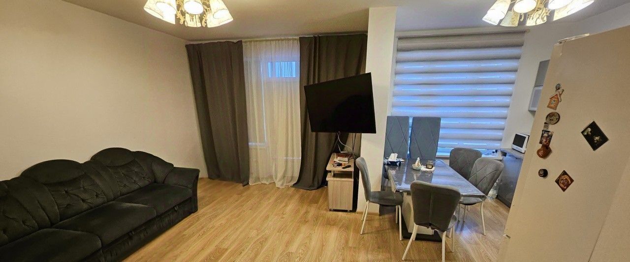 квартира г Екатеринбург Чкаловская ул Волгоградская 18а фото 1