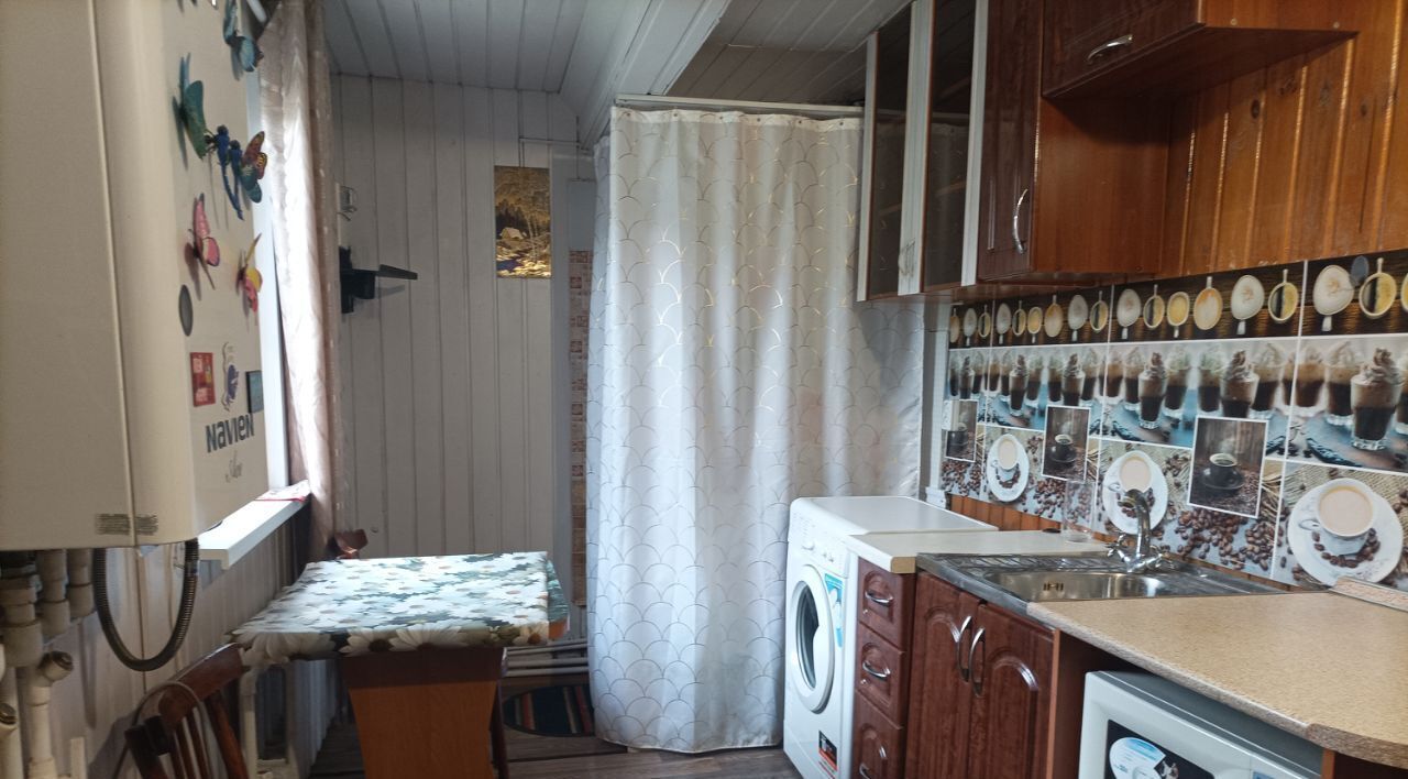 дом г Барнаул п Черницк ул Светлая фото 4