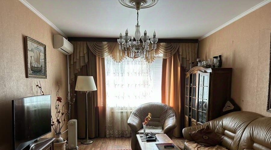 квартира г Воронеж р-н Советский ул Юлюса Янониса 3 фото 1