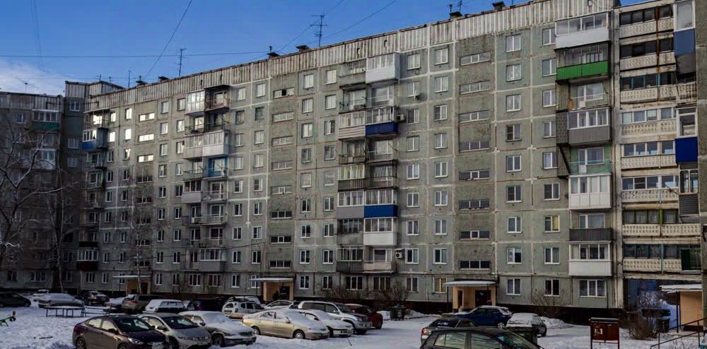 квартира г Новокузнецк р-н Орджоникидзевский ул Радищева 20 фото 18