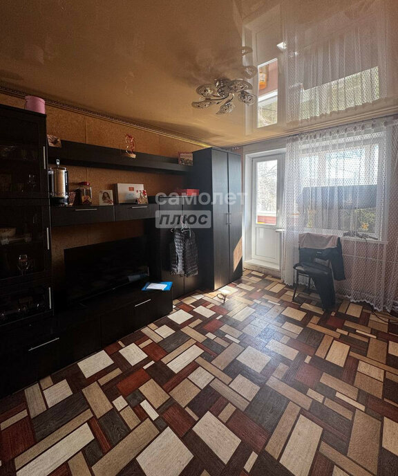 квартира г Курск ул Серегина 21 фото 2