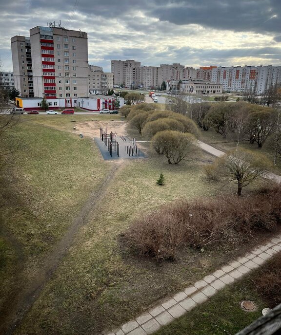 квартира г Великий Новгород Западный ул Кочетова 33/17 фото 2