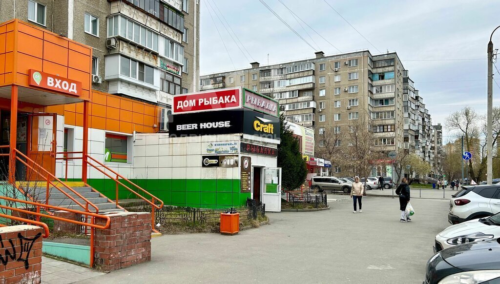 торговое помещение г Челябинск р-н Курчатовский ул 40-летия Победы 16а фото 2