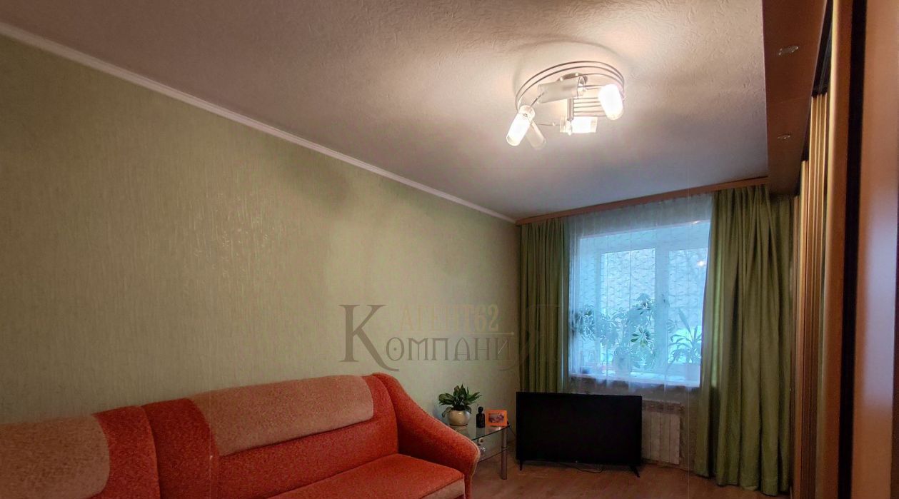 квартира г Рязань р-н Советский ул 1-е Бутырки 40к/1 фото 4