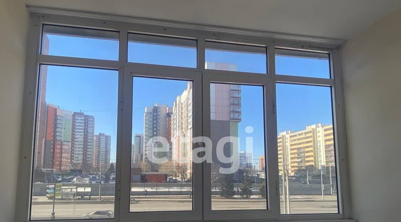 квартира г Красноярск р-н Центральный Покровский микрорайон ул Чернышевского 110 фото 14