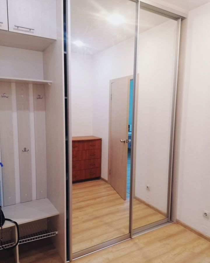 квартира г Екатеринбург Академический ул Академика Парина 40 фото 3