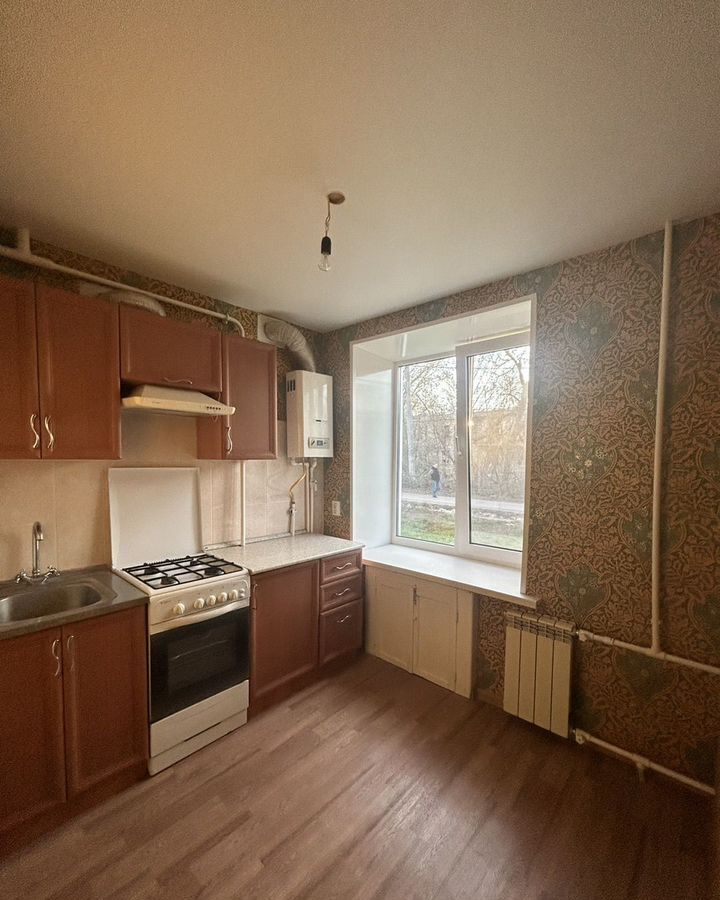 квартира г Сызрань поселок Новокашпирский ул Пожарского 18/13 фото 12