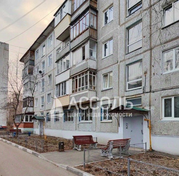 квартира г Омск р-н Кировский ул Дианова 5б фото 2