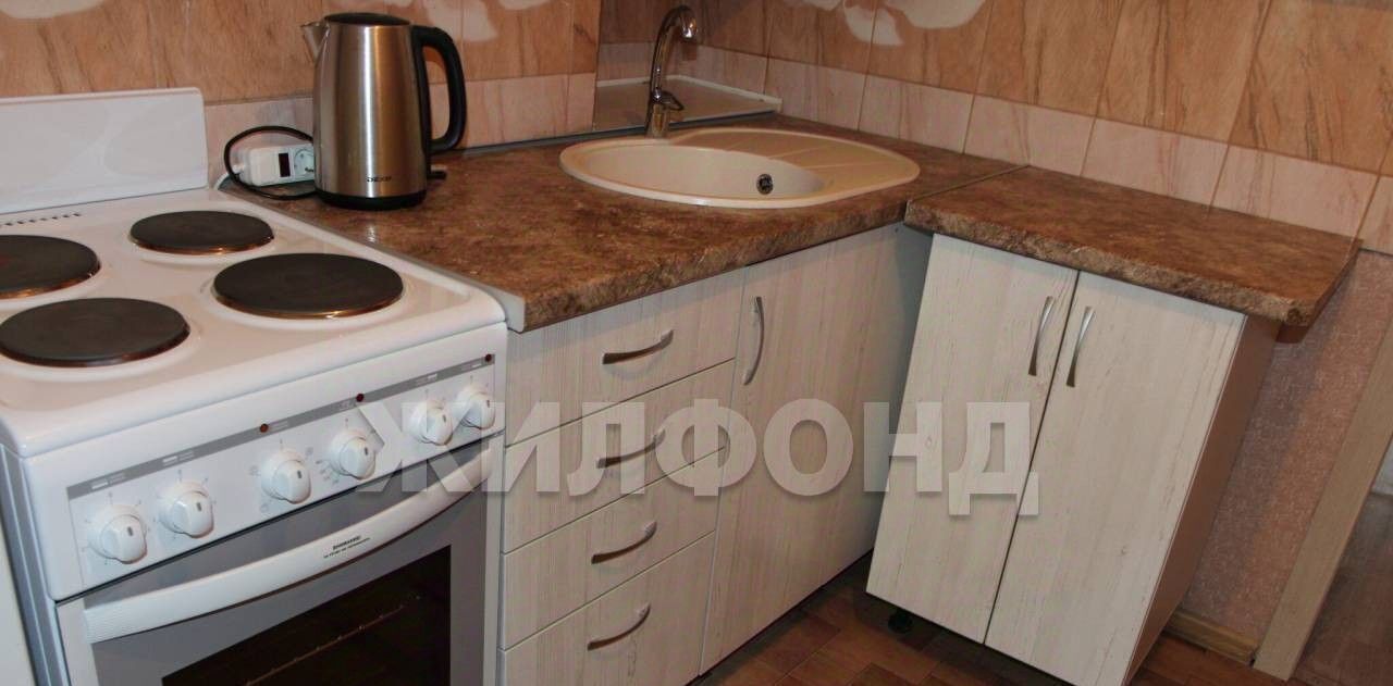 квартира г Новосибирск ул Троллейная 22 Площадь Маркса фото 19
