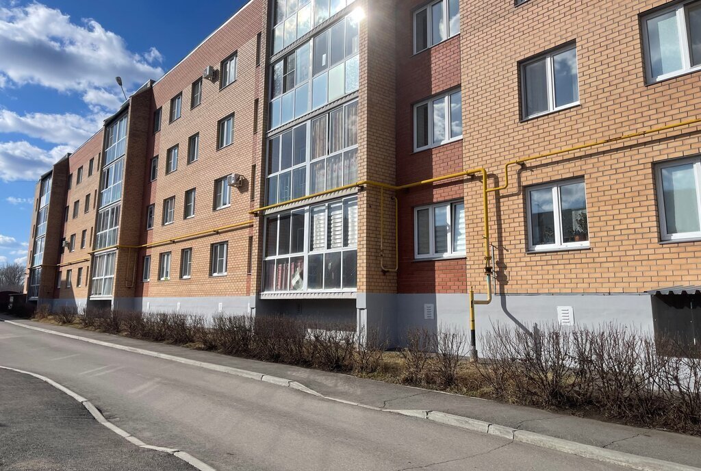 квартира г Магнитогорск р-н Орджоникидзевский ул Труда 44к/5 фото 5