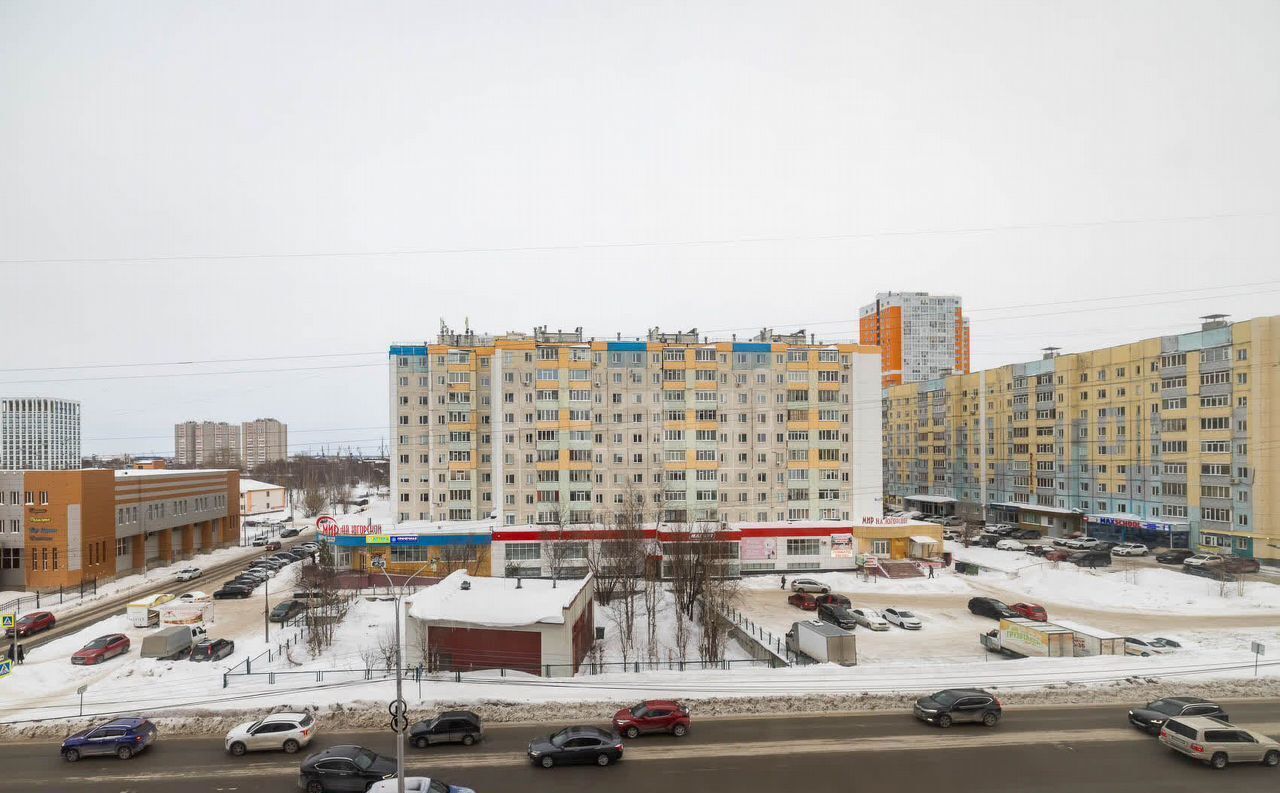 квартира г Сургут р-н Восточный ул Югорская 34 Тюменская обл. фото 33