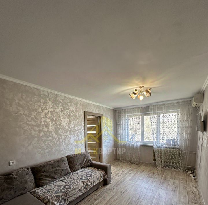 квартира г Орск р-н Ленинский пр-кт Мира 21а фото 1