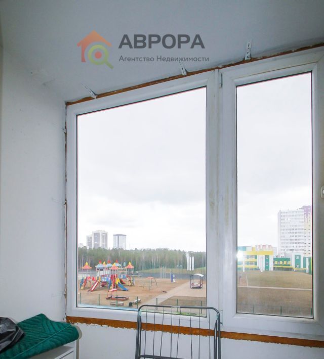 квартира г Сургут ул Есенина 4 42-й фото 6