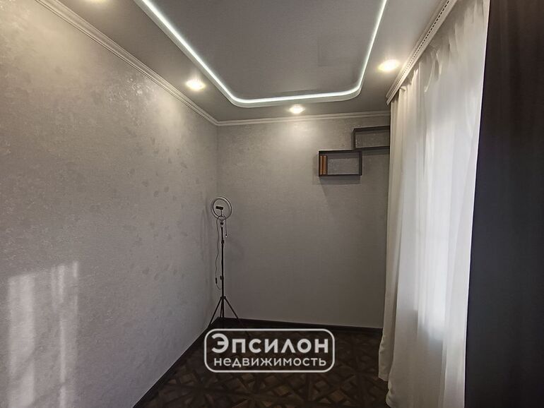 квартира г Курск р-н Железнодорожный ул Ухтомского 1 фото 4