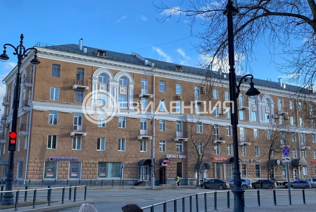 квартира г Пермь р-н Свердловский пр-кт Комсомольский 71 фото 1
