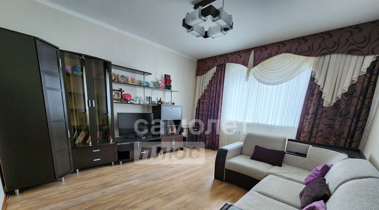 квартира г Курск р-н Центральный пр-кт Вячеслава Клыкова 16 фото 1