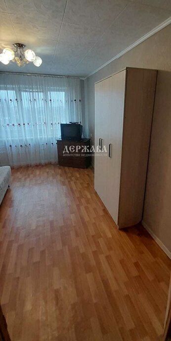 квартира г Старый Оскол микрорайон Молодогвардеец 1 фото 4