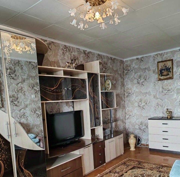 квартира г Мценск ул Тургенева 104 фото 1