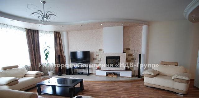 квартира г Хабаровск р-н Центральный ул Калинина 25а фото 1