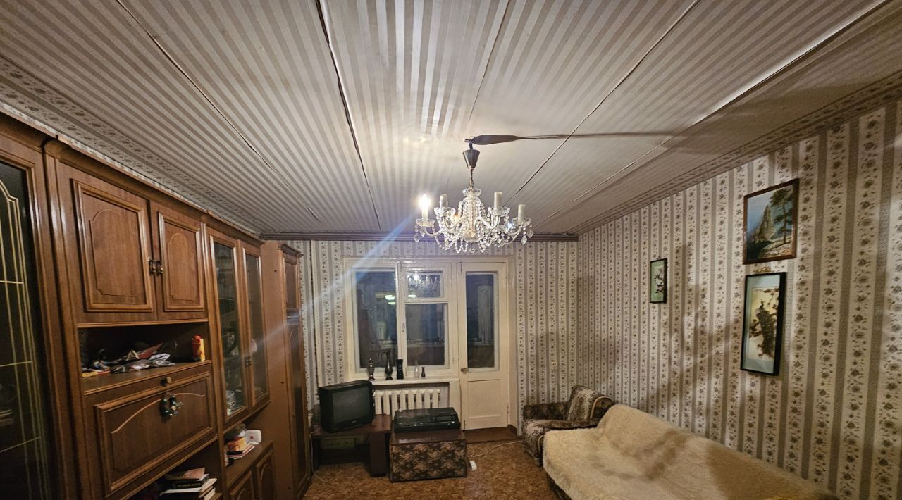 квартира г Волгоград р-н Дзержинский ул Безымянная 1 фото 2