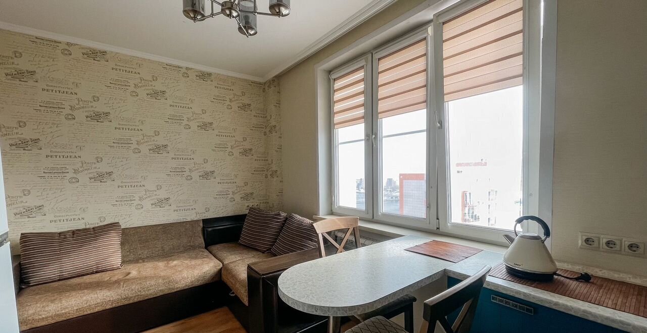 квартира г Красноярск р-н Октябрьский ул Борисова 30 фото 6