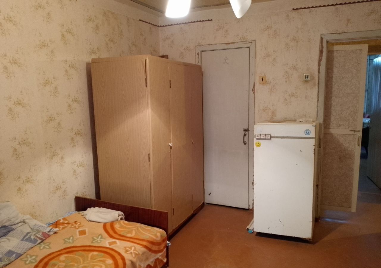 квартира г Каменск-Шахтинский пер Володарского 84 фото 4