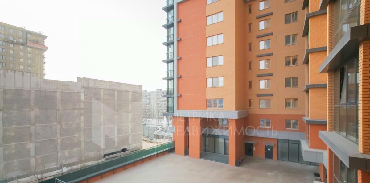 квартира г Тюмень р-н Центральный ул 50 лет Октября 4 фото 21