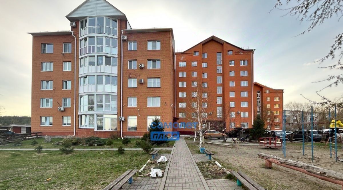 квартира г Бийск ул Александра Радищева 1/2 фото 1