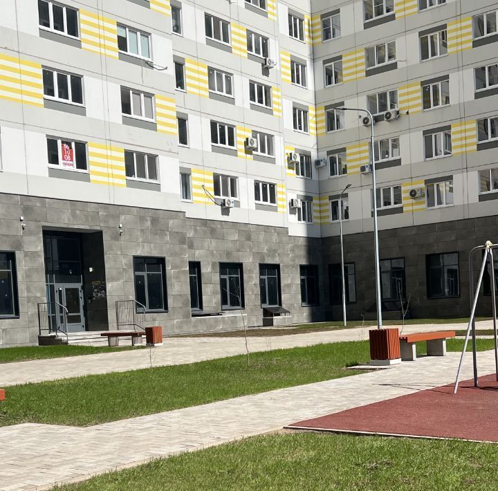 квартира г Оренбург р-н Промышленный ул Юркина 8 фото 3