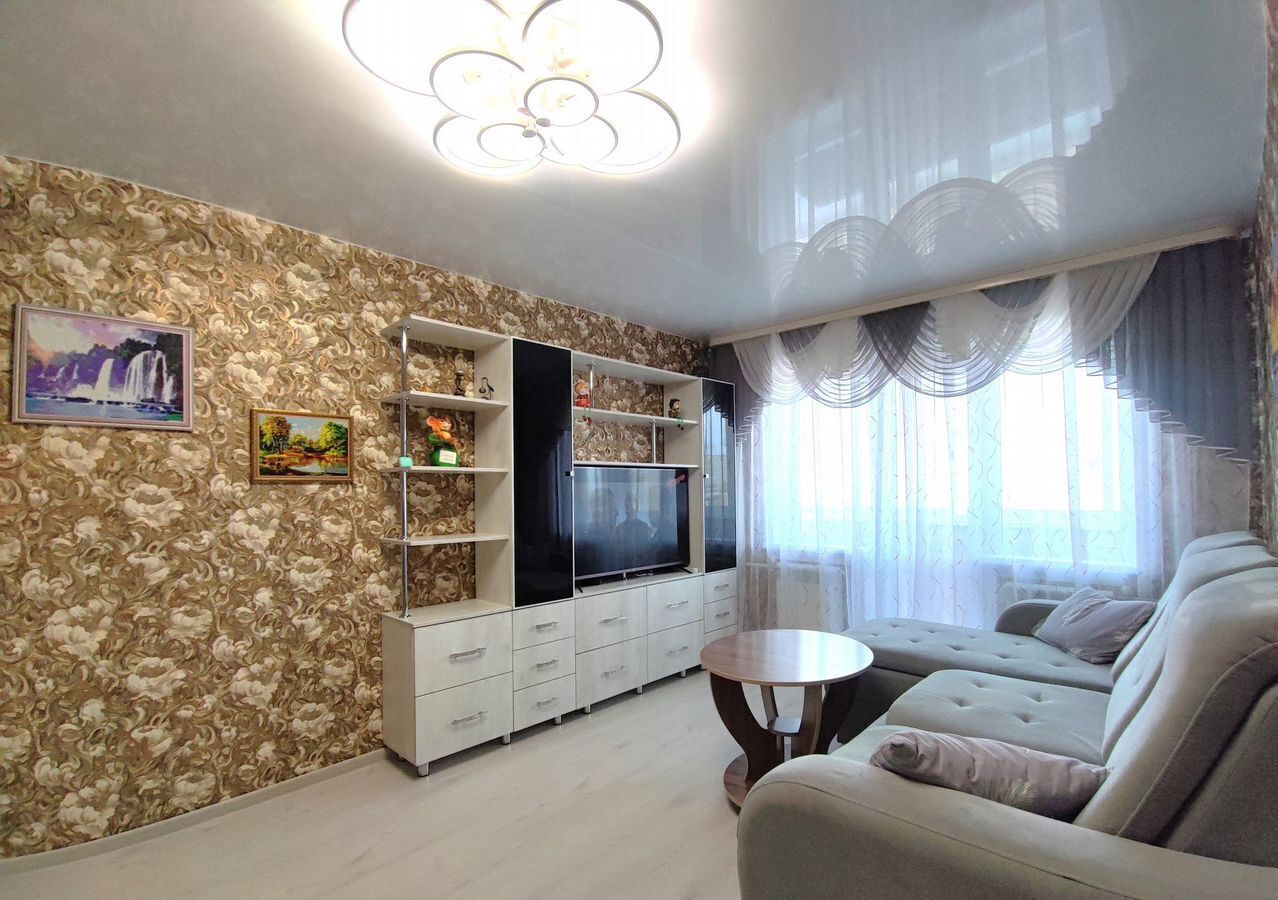 квартира г Братск ул. Обручева, 3 фото 1