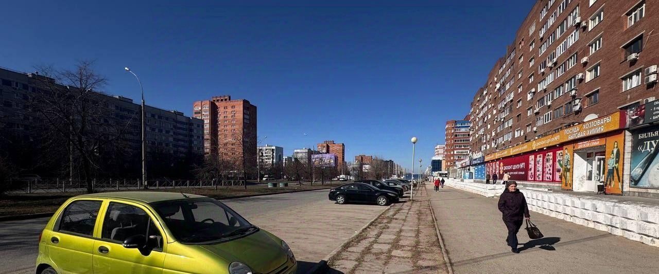 офис г Тольятти р-н Автозаводский ул 70 лет Октября 46 фото 13