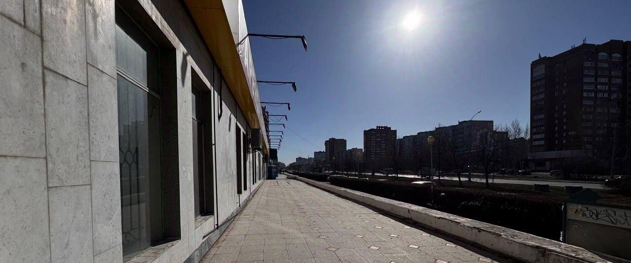 свободного назначения г Тольятти р-н Автозаводский ул 70 лет Октября 60 фото 20