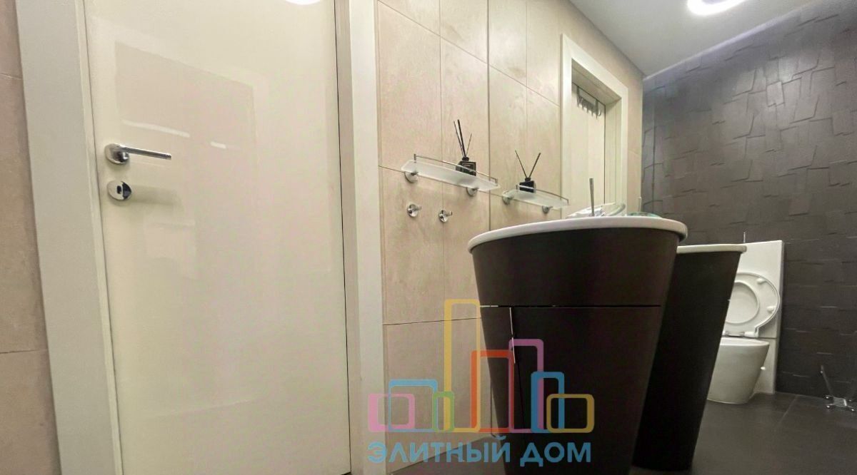 квартира г Москва метро Строгино ул Маршала Катукова 24к/6 фото 3
