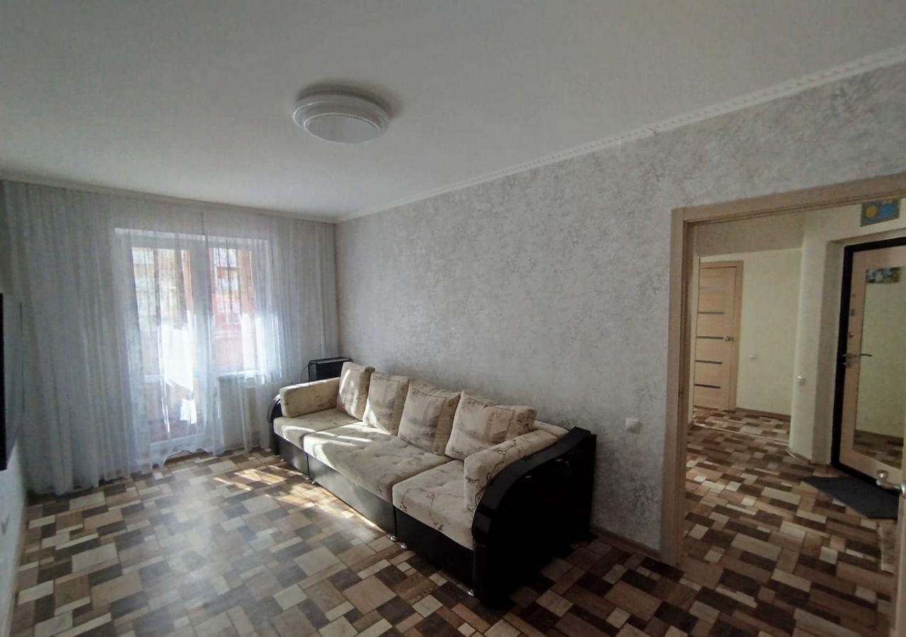 квартира г Магнитогорск р-н Орджоникидзевский пр-кт Карла Маркса 231/3 фото 1
