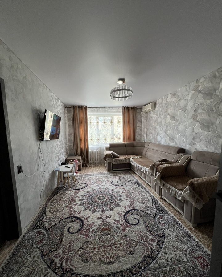 квартира г Саратов р-н Заводской ул. имени Г. А. Усиевича, 35А фото 3