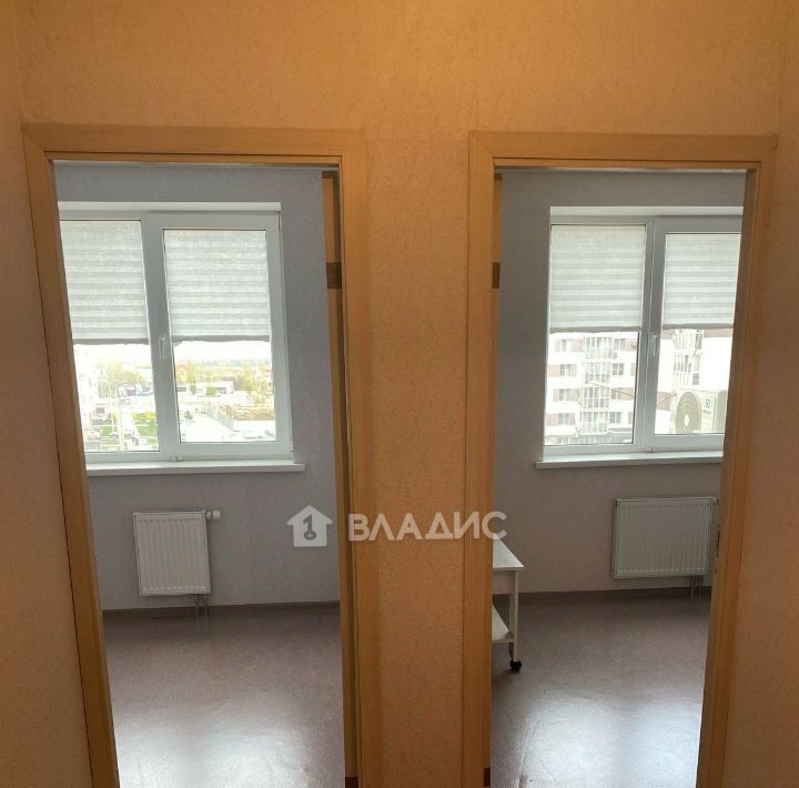 квартира г Волгоград р-н Кировский ул им. Быстрова 271 фото 11