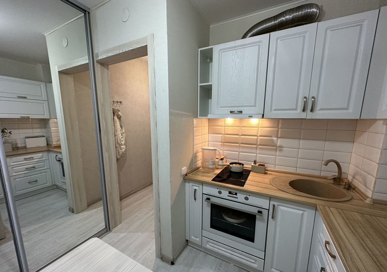 квартира г Красноярск р-н Свердловский ул Карамзина 8 фото 5