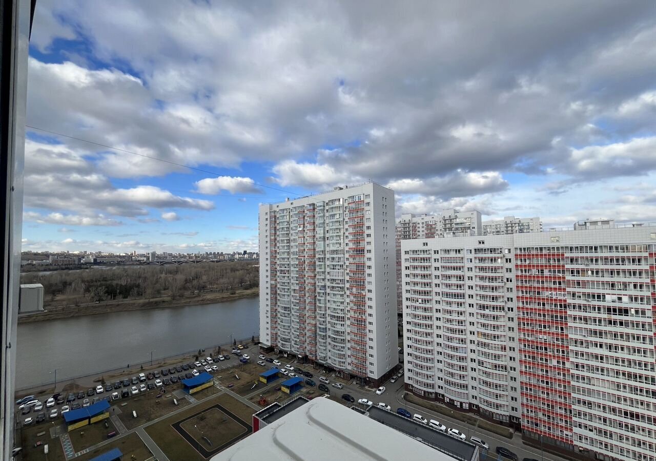 квартира г Красноярск р-н Свердловский ул Карамзина 8 фото 26