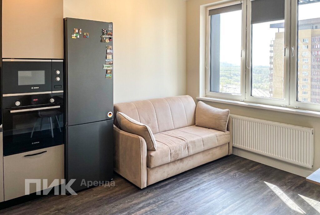 квартира г Москва метро Озерная ул Никулинская 8к/1 фото 2