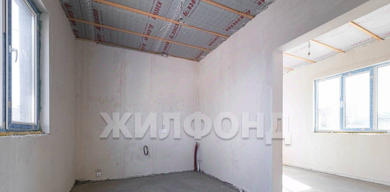 дом г Новосибирск метро Площадь Гарина-Михайловского ул Болотная фото 2